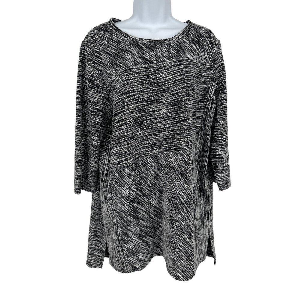 Chicos Zenergy Black & White Striped 3/4 Sleeve Knit Tunic Top Size 2 US L